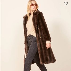 *NWOT* Reformation Hank Faux Fur Coat in Chocolate size Small